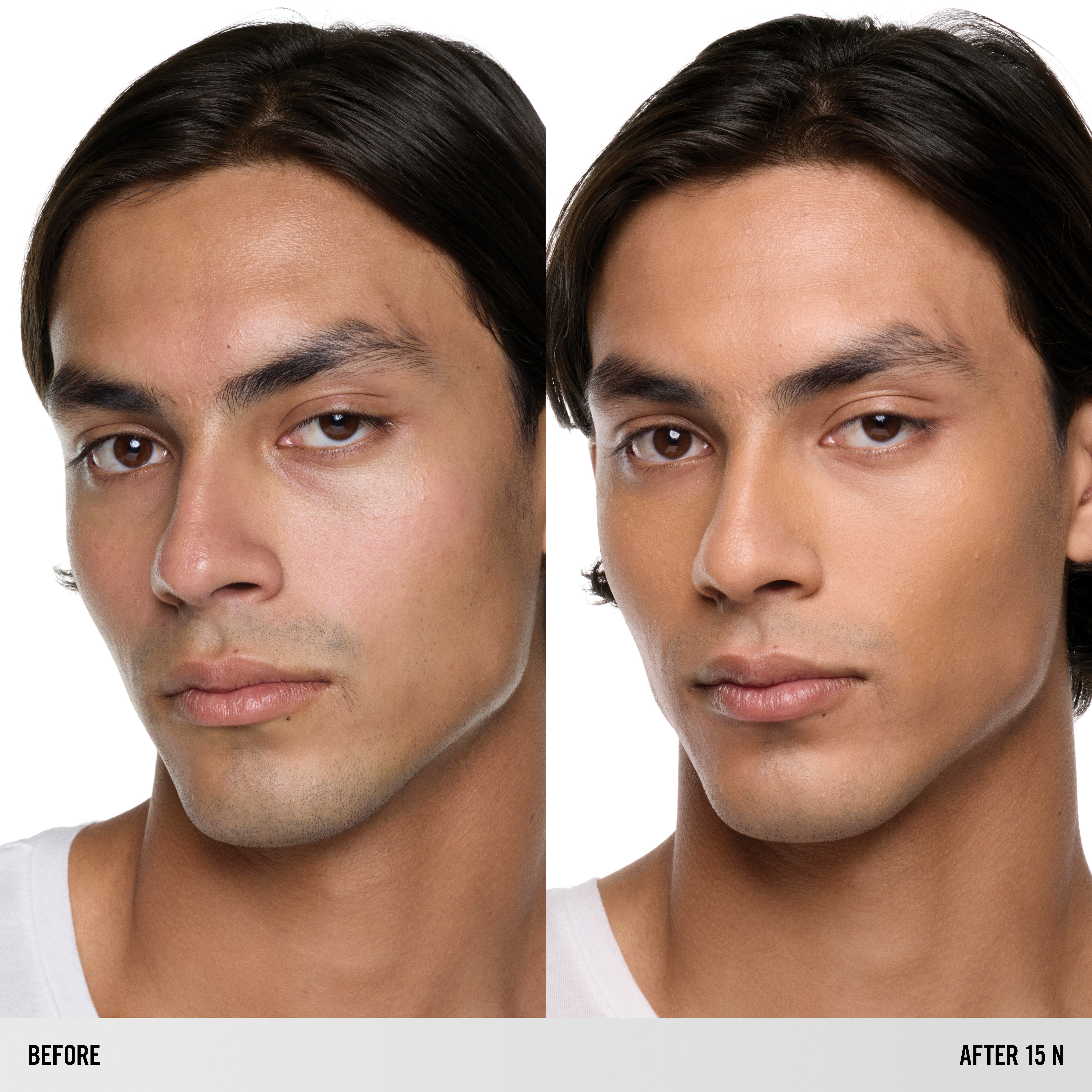 SURREALSKIN® NATURAL FINISH FOUNDATION (BASE DE LARGA DURACIÓN CON ACABADO NATURAL)